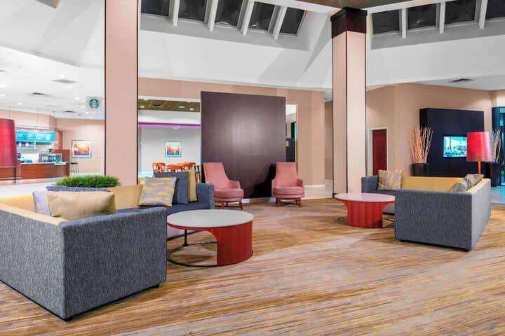 Hotel Interior 10 of 82
