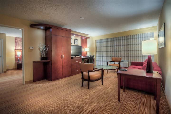 Room 26 of 82